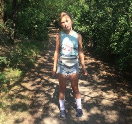 beauty kids in shorts